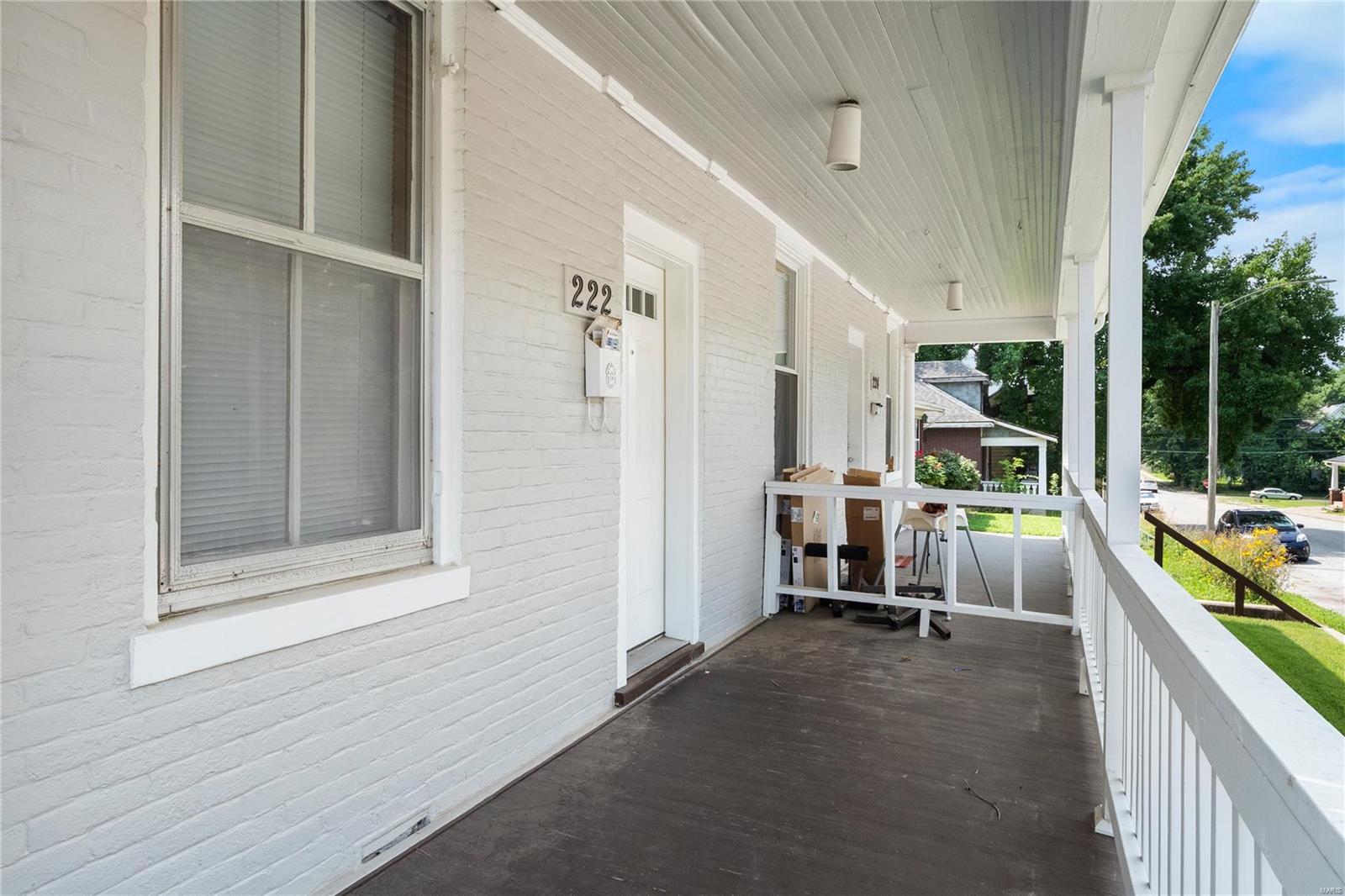 222 South Jackson Street Belleville, IL 62220 - Photo 4 of 9