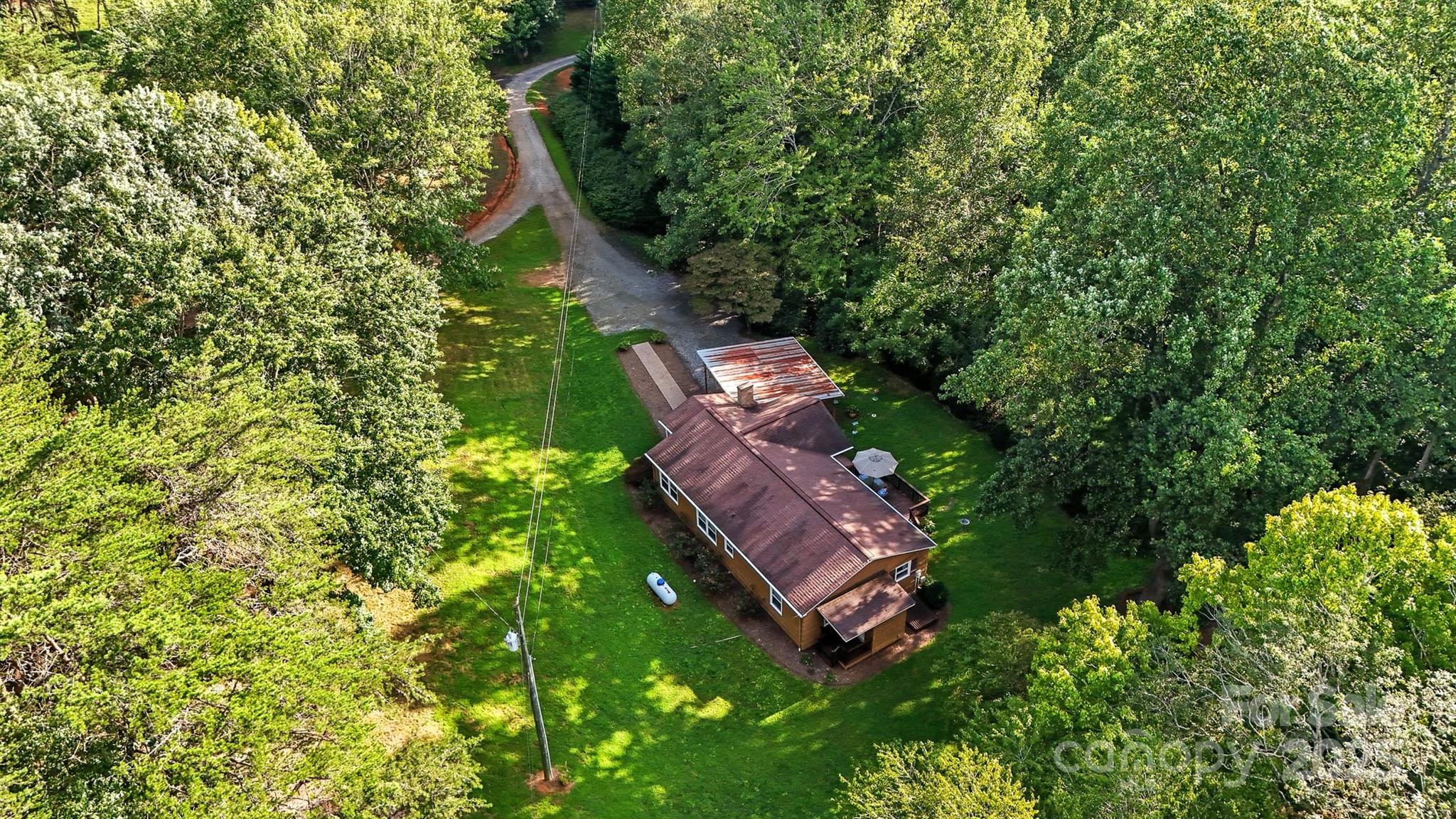 2606 Grant Road Hudson, NC 28638 - Photo 37 of 42