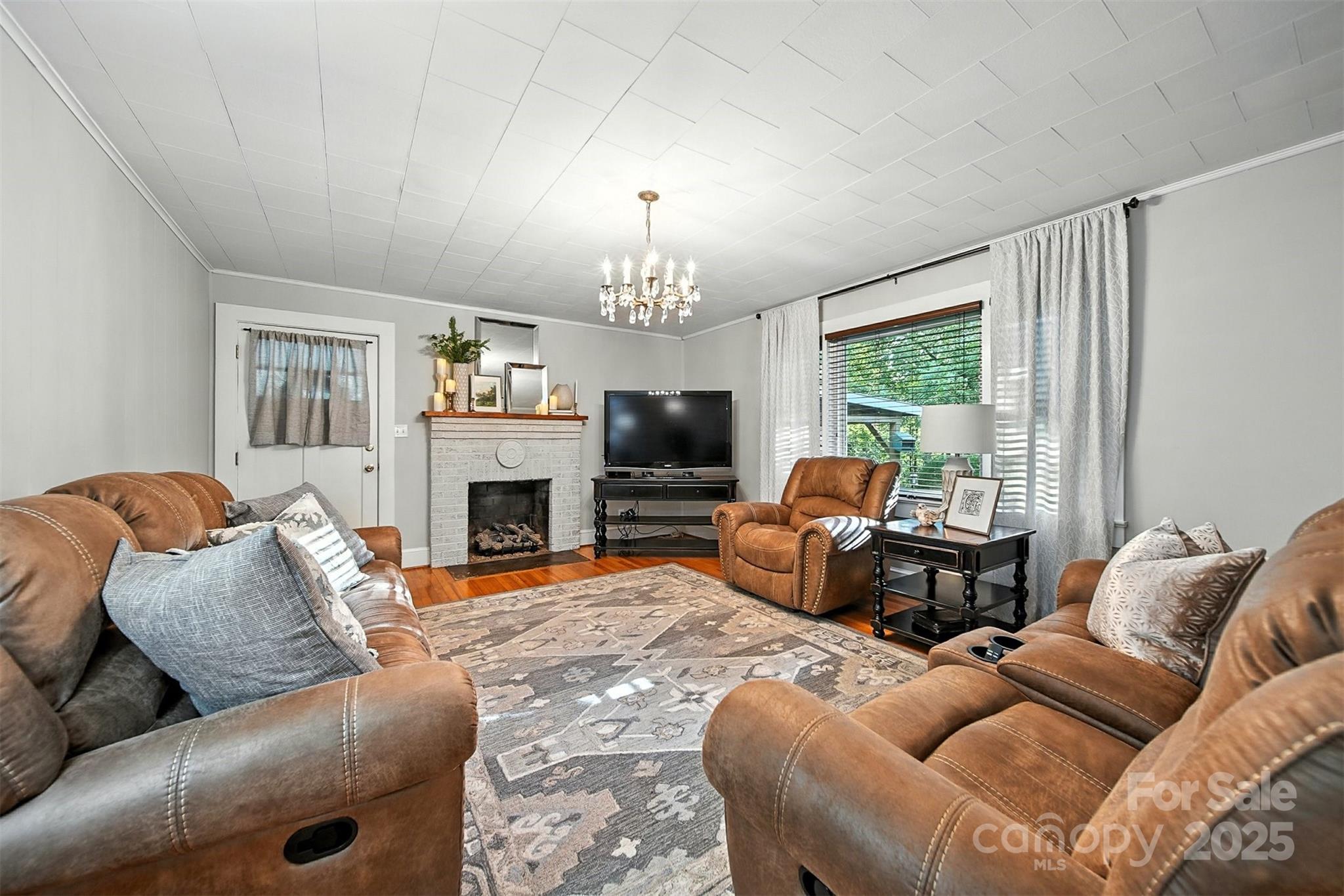 2606 Grant Road Hudson, NC 28638 - Photo 10 of 42