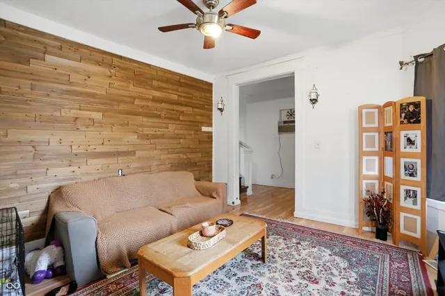 $159,900 | 1005 8th Street, Columbus, IN 47201