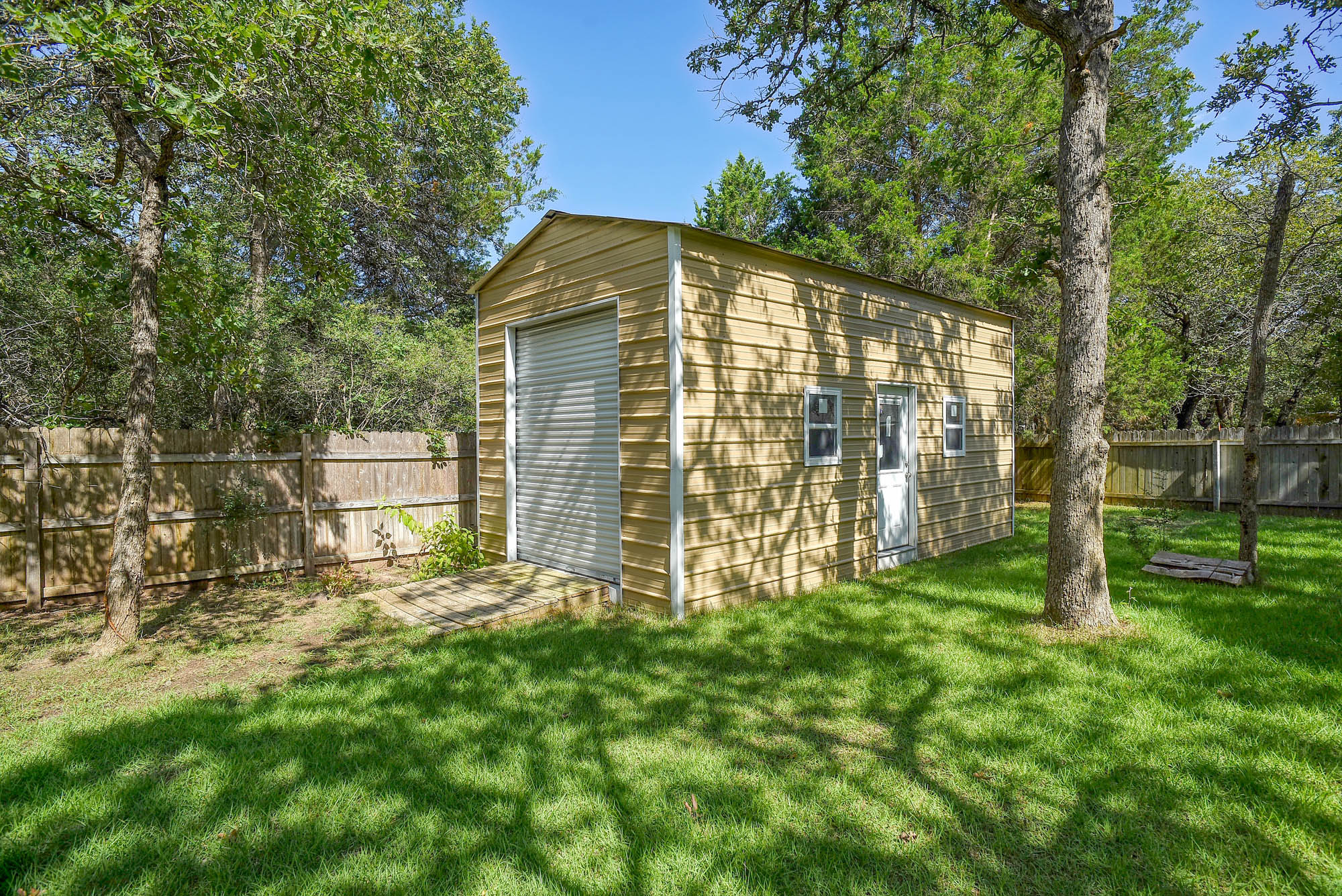 115 Pine Point Cove Elgin, TX 78621 - Photo 38 of 39