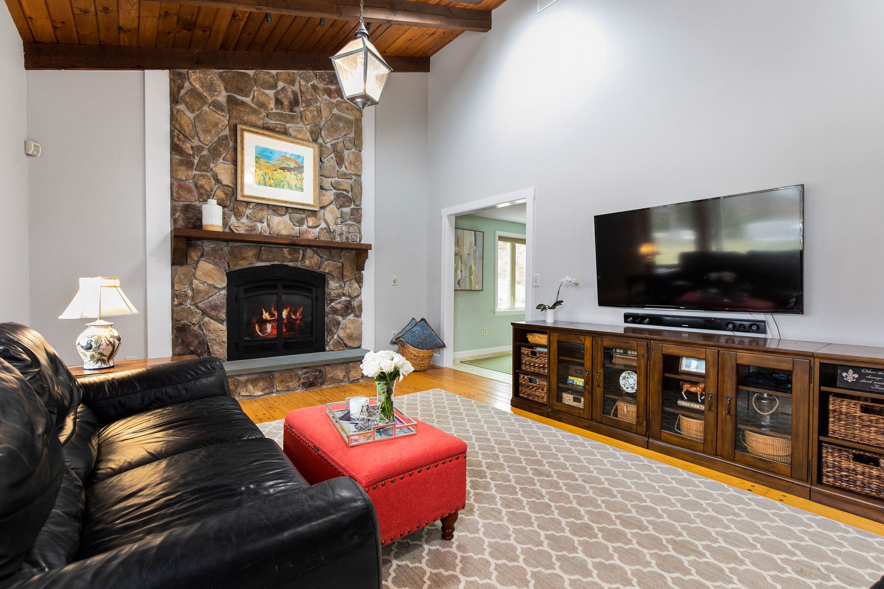 232 Tolend Road Dover, NH 03820 - Photo 5 of 40