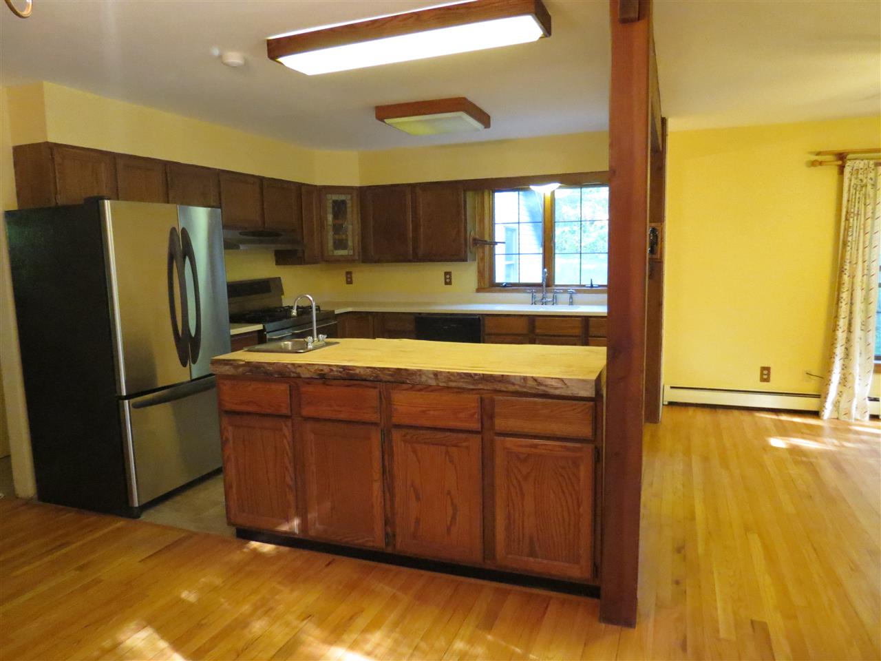 1295 South Stream Road Pownal, VT 05201 - Photo 3 of 17