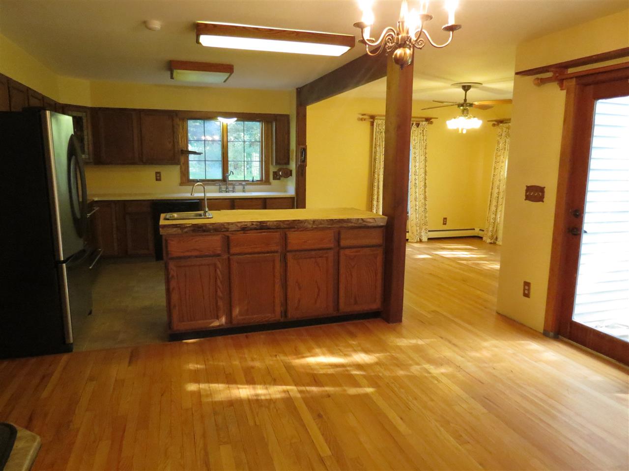 1295 South Stream Road Pownal, VT 05201 - Photo 4 of 17