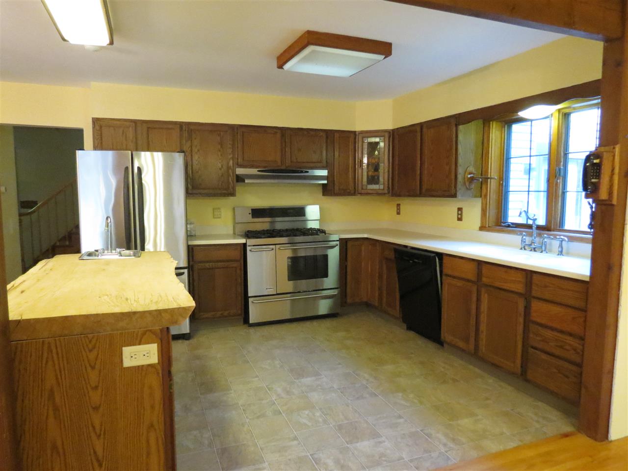 1295 South Stream Road Pownal, VT 05201 - Photo 5 of 17