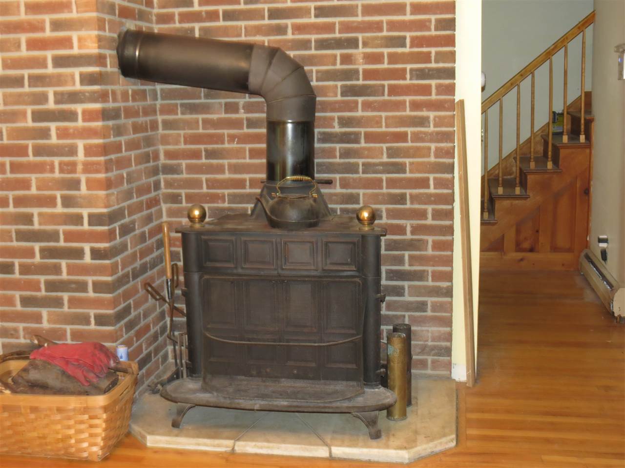 1295 South Stream Road Pownal, VT 05201 - Photo 6 of 17