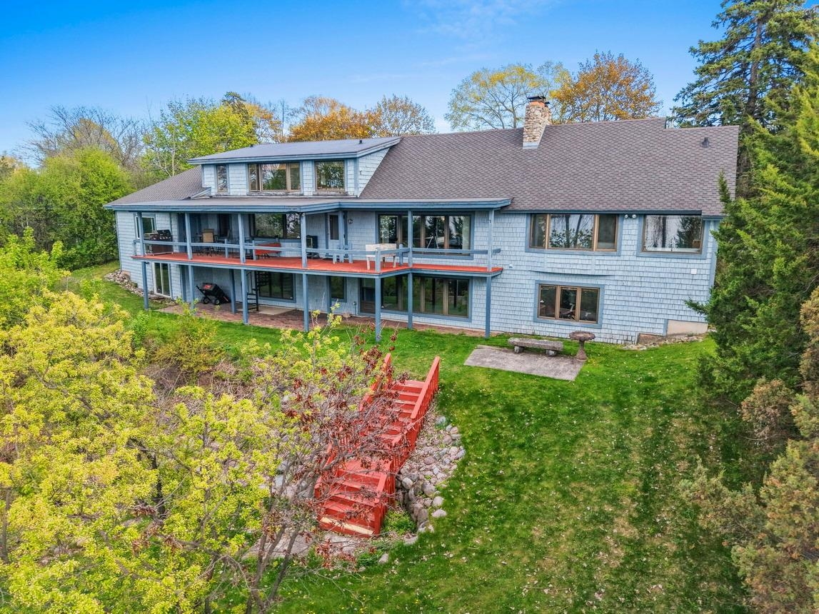 2512 Riverside Drive Green Bay, WI 54301 - Photo 15 of 79