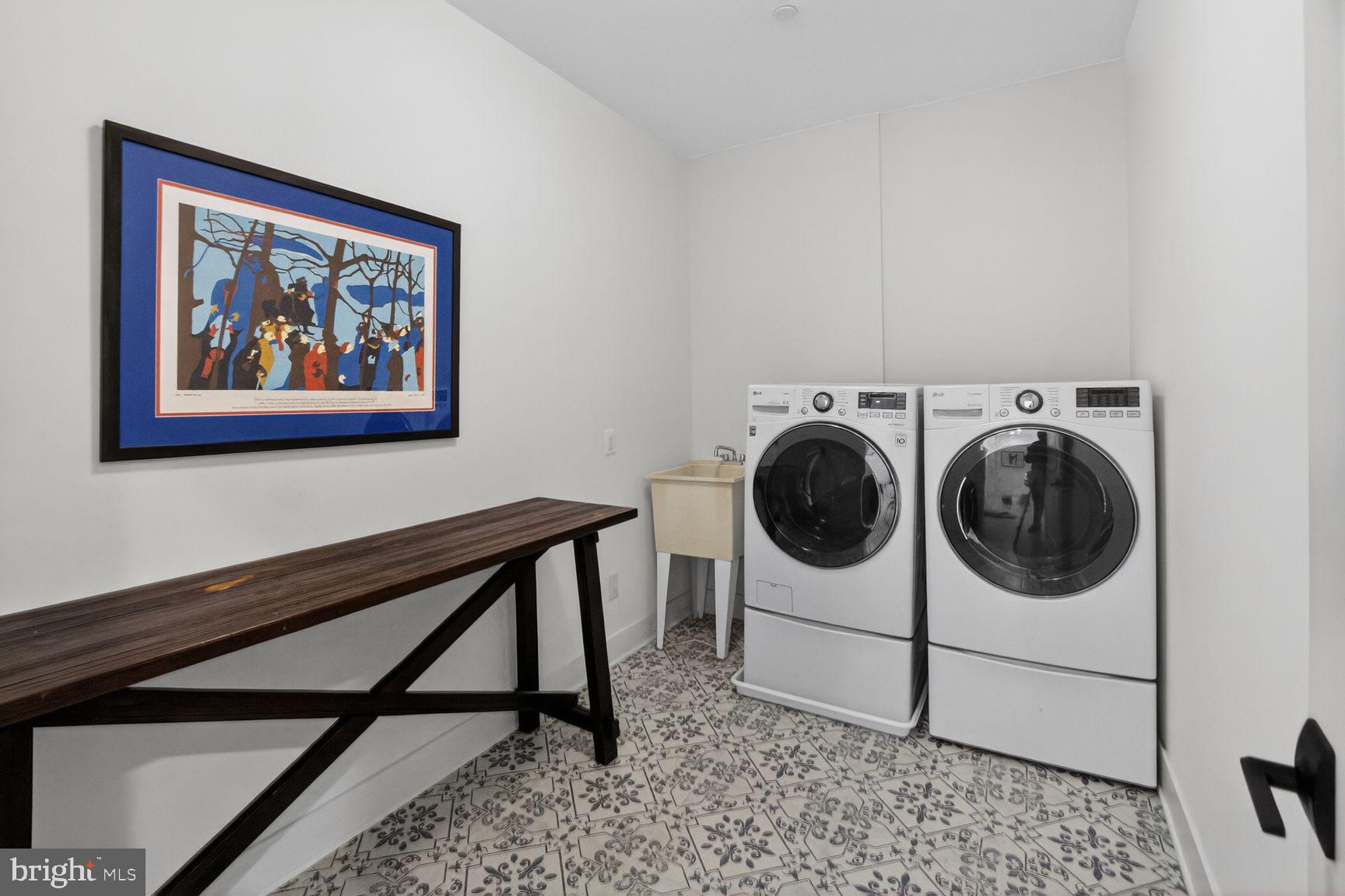 5613 Namakagan Road Bethesda, MD 20816 - Photo 45 of 58 2nd floor laundry room