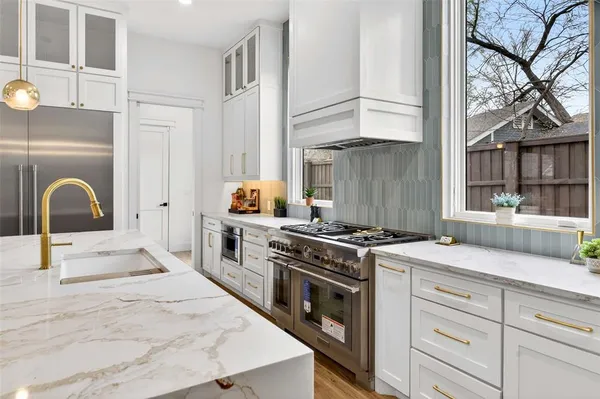 $1,695,000 | 5940 Bryan Parkway, Dallas, TX 75206