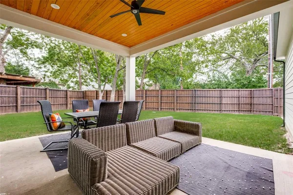 $1,695,000 | 5940 Bryan Parkway, Dallas, TX 75206