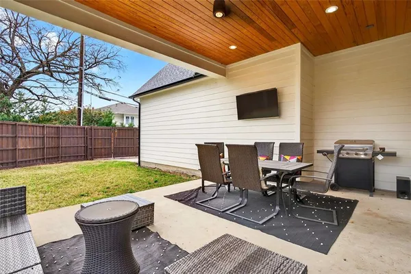 $1,695,000 | 5940 Bryan Parkway, Dallas, TX 75206