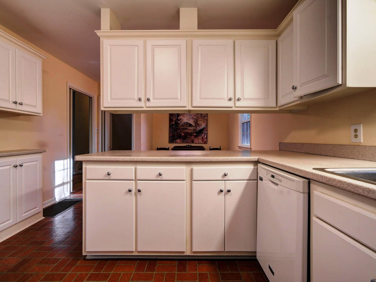 1305 Kingston Ridge Road Cary, NC 27511 - Photo 6 of 30 Photo 6