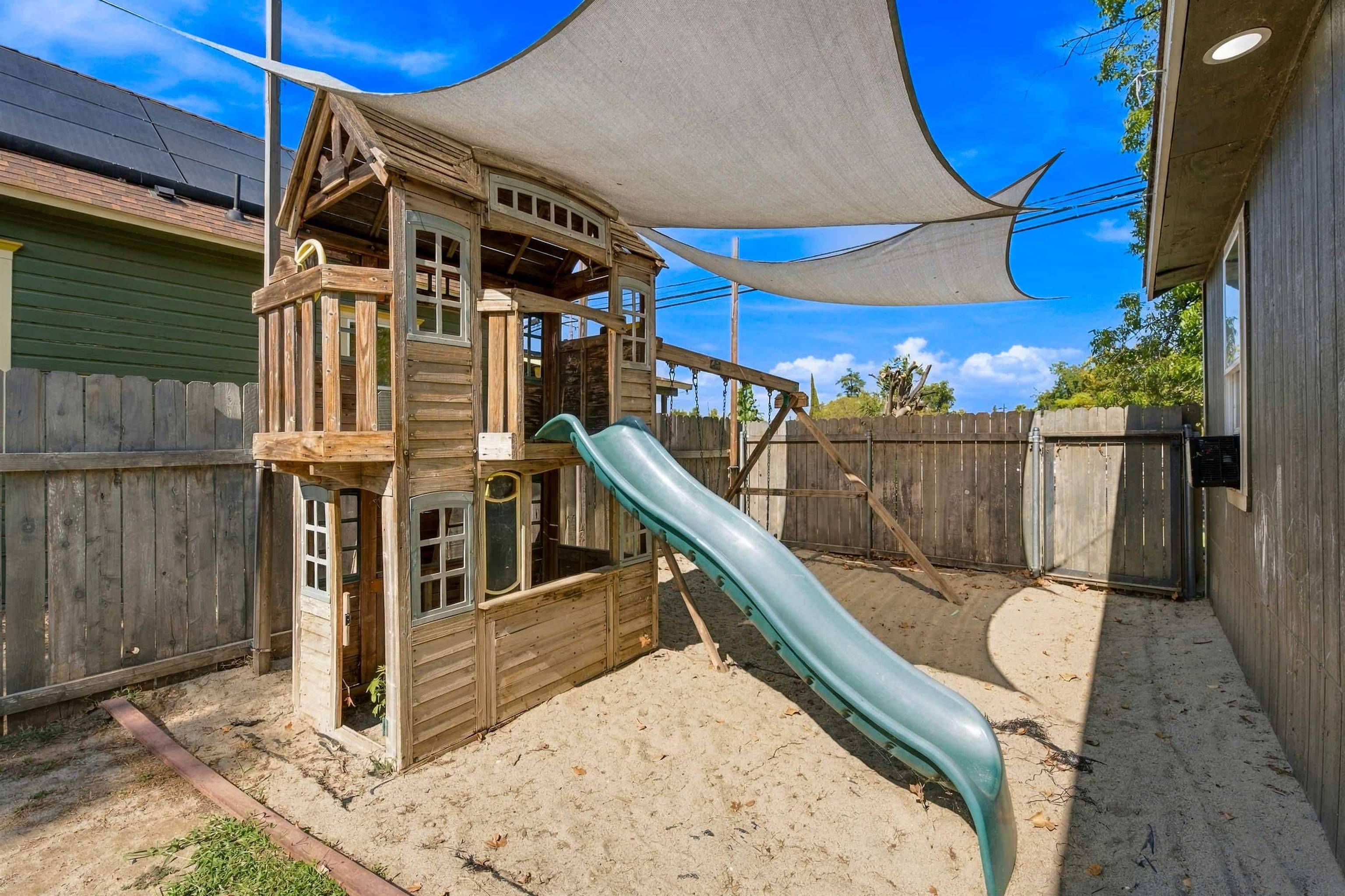 1105 Monroe Street Red Bluff, CA 96080 - Photo 26 of 26 Gallery Image 26