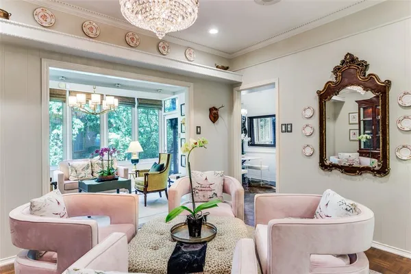 $325,000 | 4312 Bellaire Drive South, Unit 204, Fort Worth, TX 76109