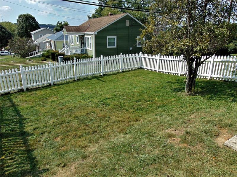 2072 Swallow Hill Road Pittsburgh, PA 15220 - Photo 22 of 24 Gallery Image 22