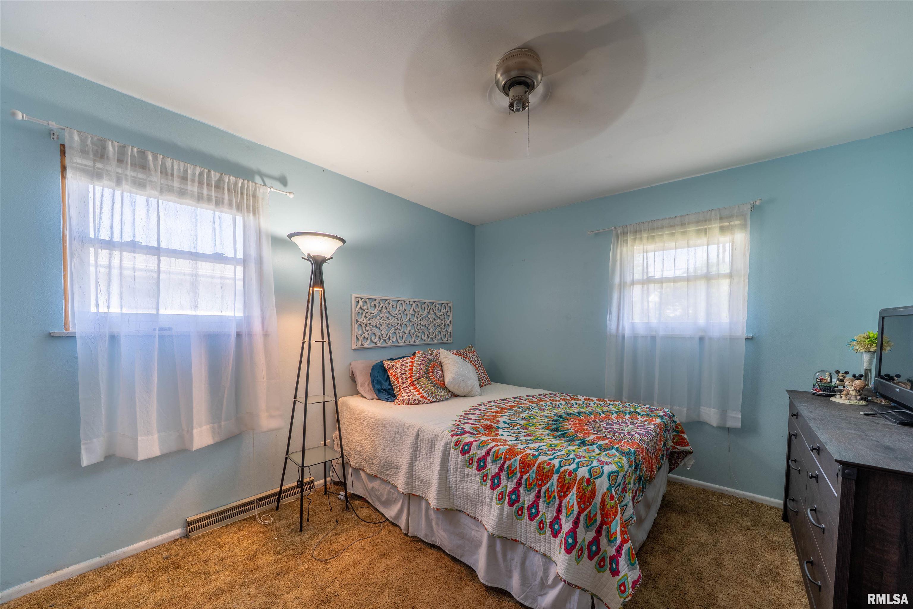 103 South Meadowview Lane Washington, IL 61571 - Photo 12 of 25