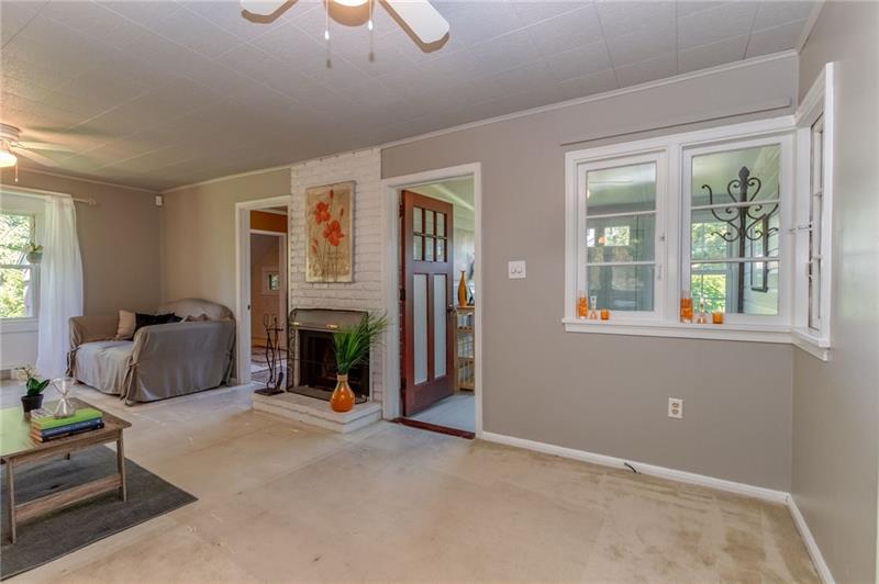930 Sebring Road Beaver, PA 15009 - Photo 6 of 24