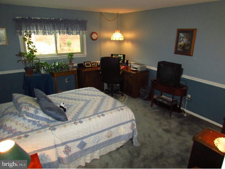 3190 Sterner Mill Road Quakertown, PA 18951 - Photo 18 of 25 Bedroom 3