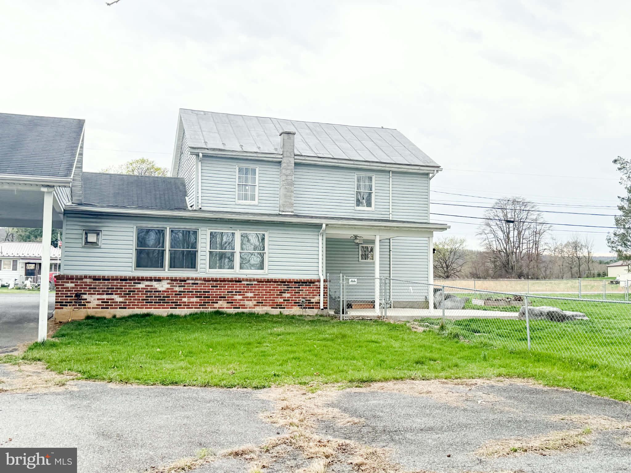 1611 Pine Road Carlisle, PA 17015 - Photo 4 of 6