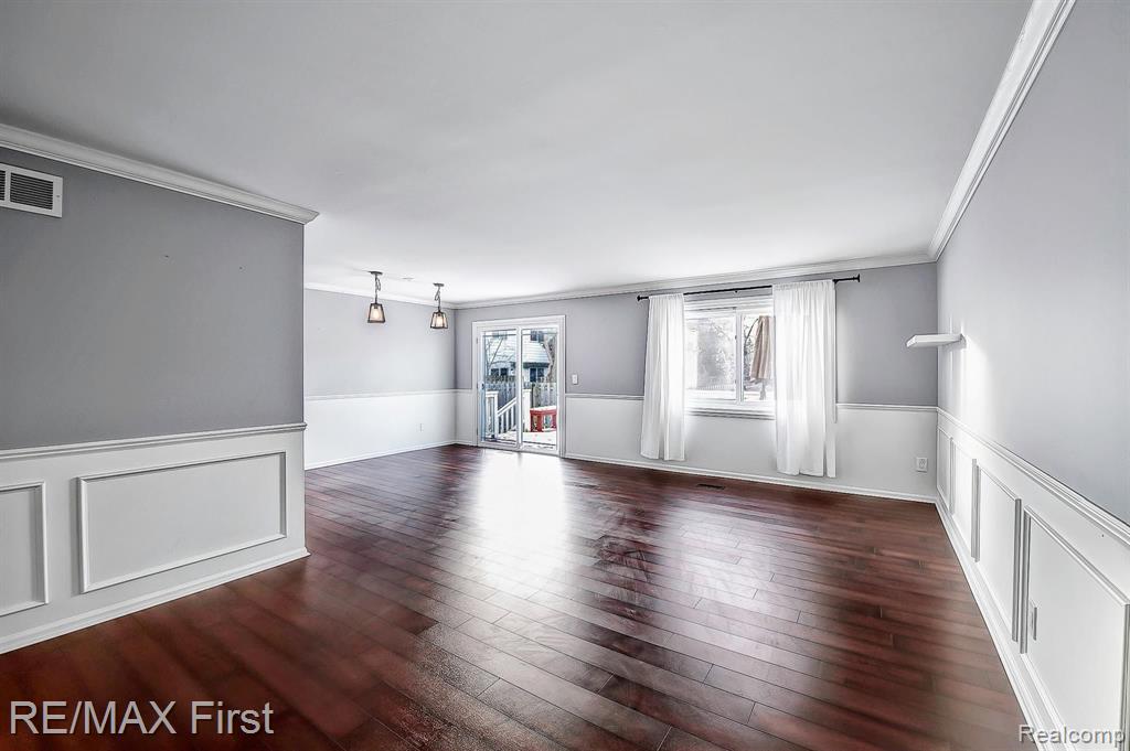 148 Stratford Lane Rochester Hills, MI 48309 - Photo 11 of 23
