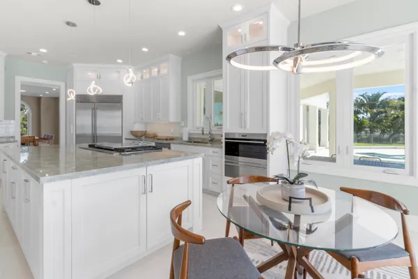 $5,895,000 | 526 Point Lane, Vero Beach, FL 32963