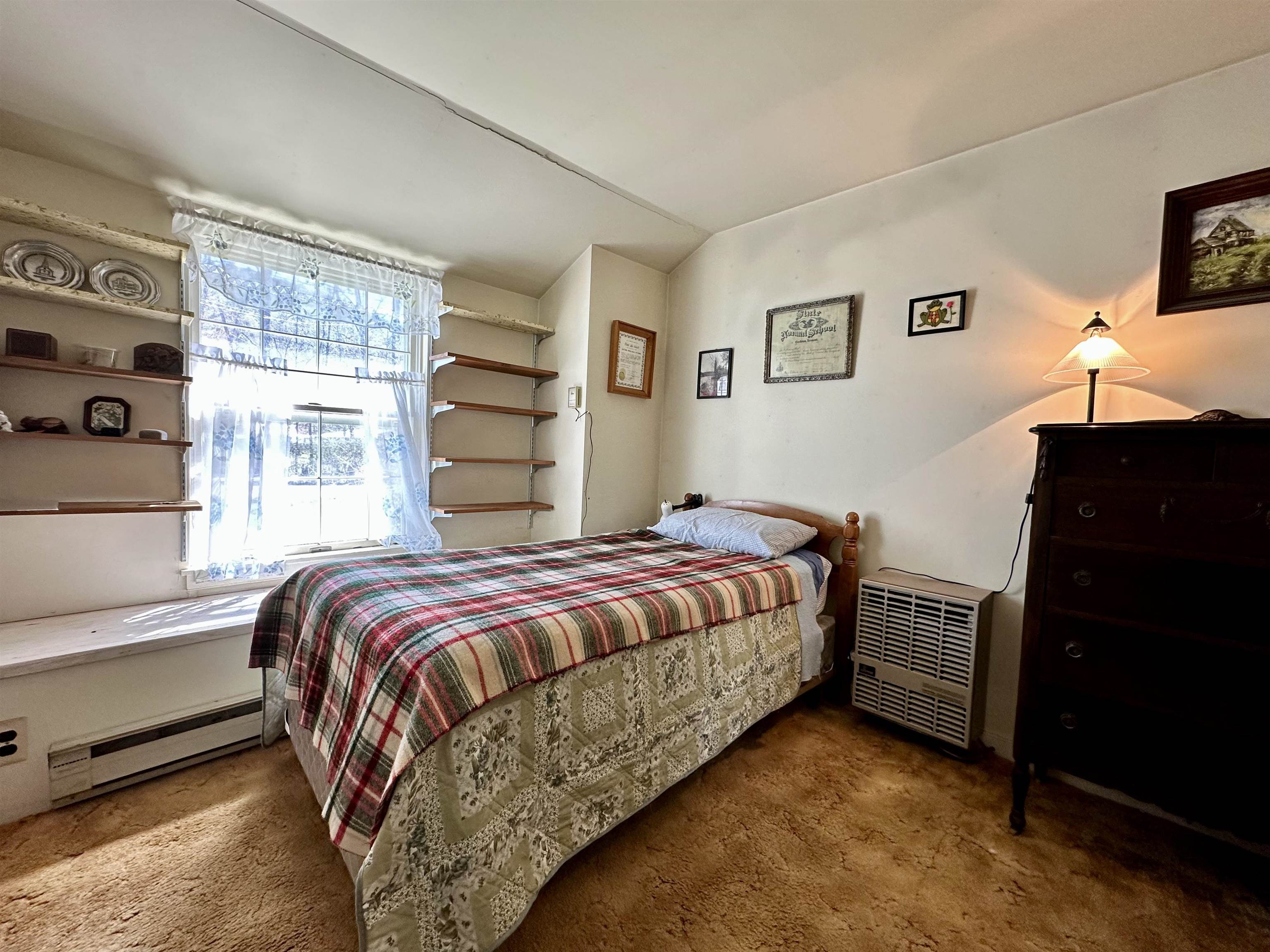 145 River Street Poultney, VT 05764 - Photo 4 of 23