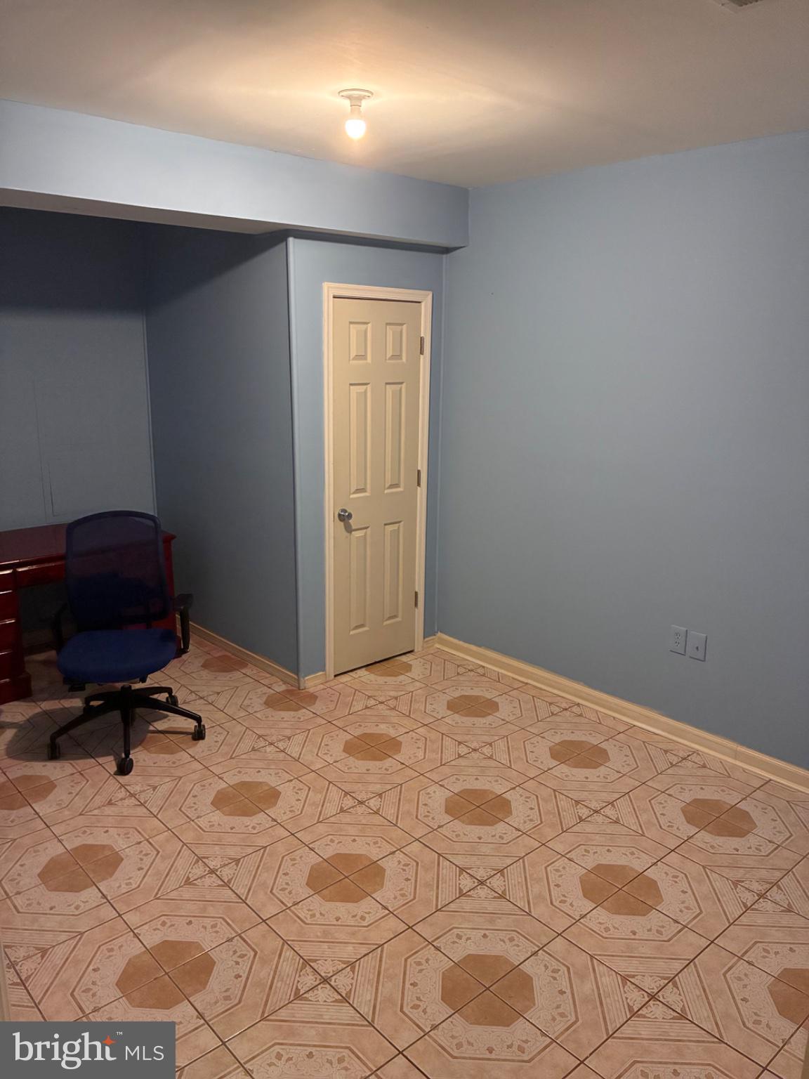 3107 Edgewood Road Ellicott City, MD 21043 - Photo 12 of 16 Gallery Image 12