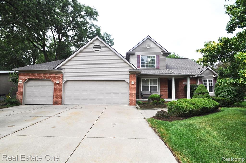 82 Kalhaven Road Rochester Hills, MI 48307 - Photo 1 of 25