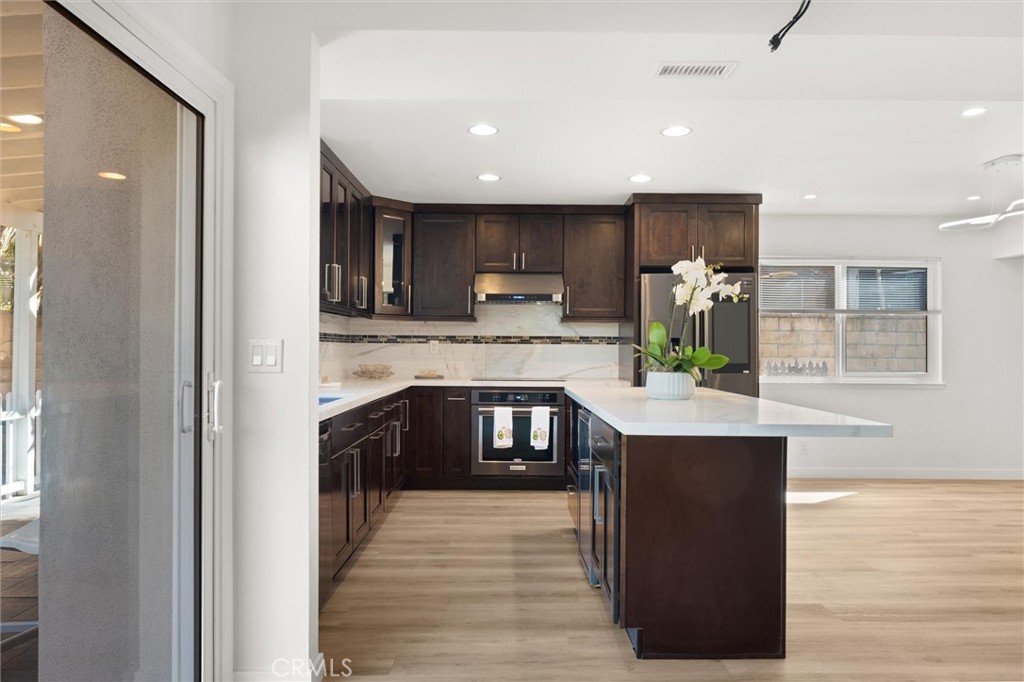 5011 Yearling Avenue Irvine, CA 92604 - Photo 8 of 27