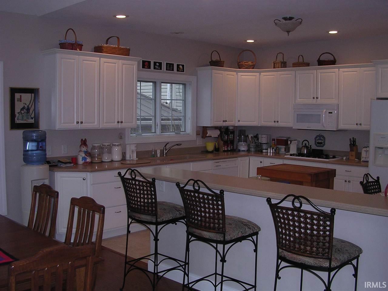 8256 East North Road Syracuse, IN 46567 - Photo 3 of 24 Gallery Image 3