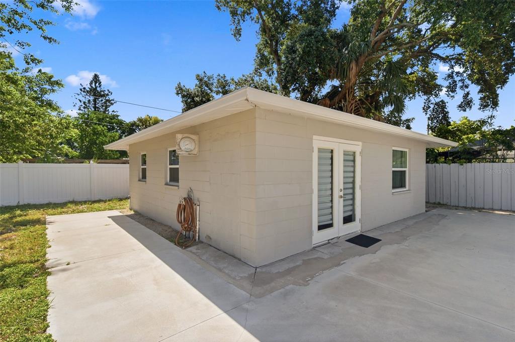 15549 Newport Road Clearwater, FL 33764 - Photo 49 of 66