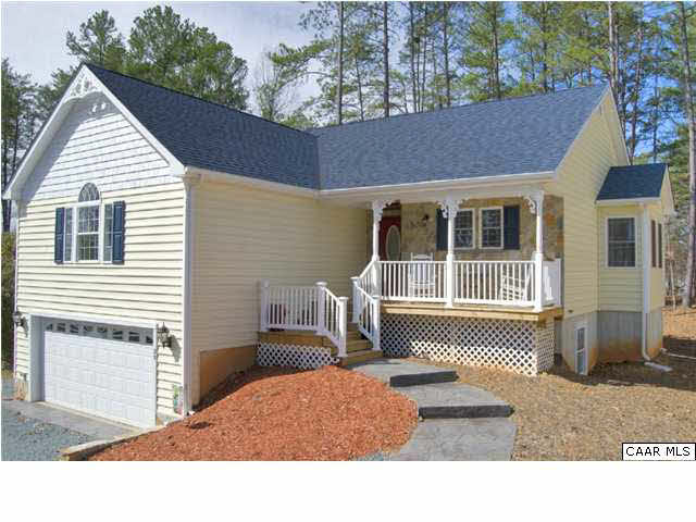 a house view with a outdoor space