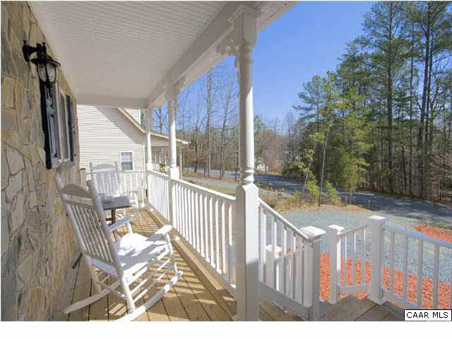 23 Stonefield Road Palmyra, VA 22963 - Photo 4 of 32 a balcony with view of outdoor space
