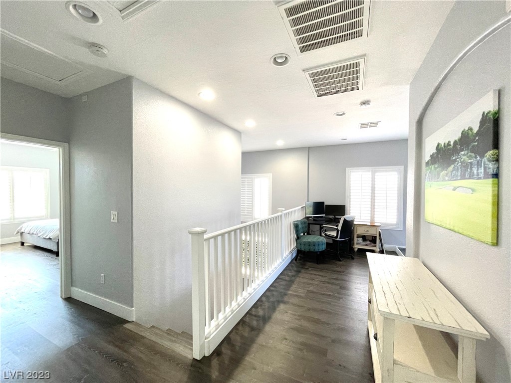 251 Integrity Ridge Drive Henderson, NV 89052 - Photo 38 of 52