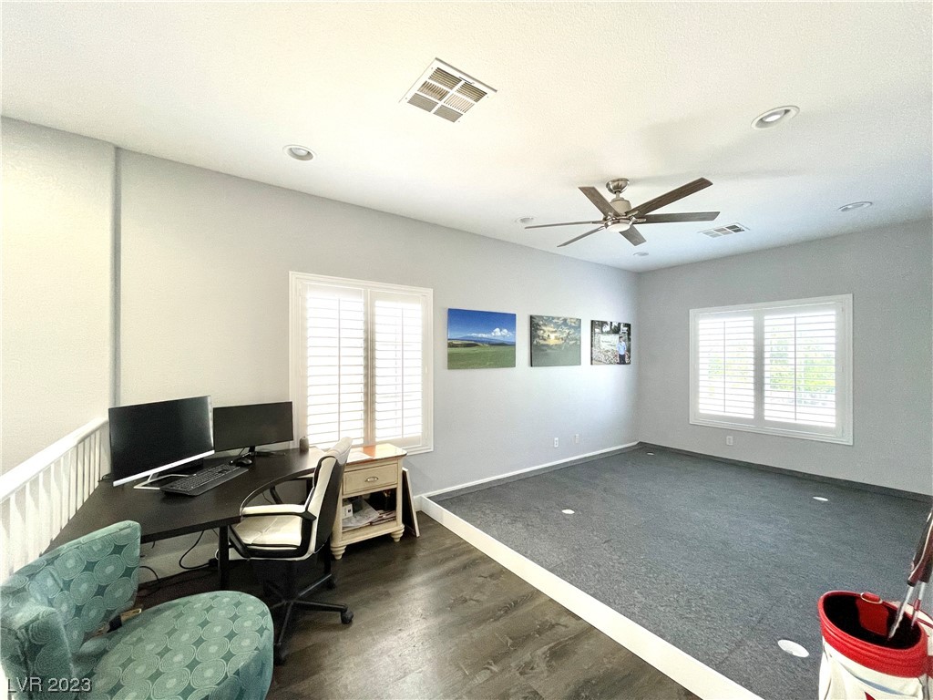 251 Integrity Ridge Drive Henderson, NV 89052 - Photo 39 of 52