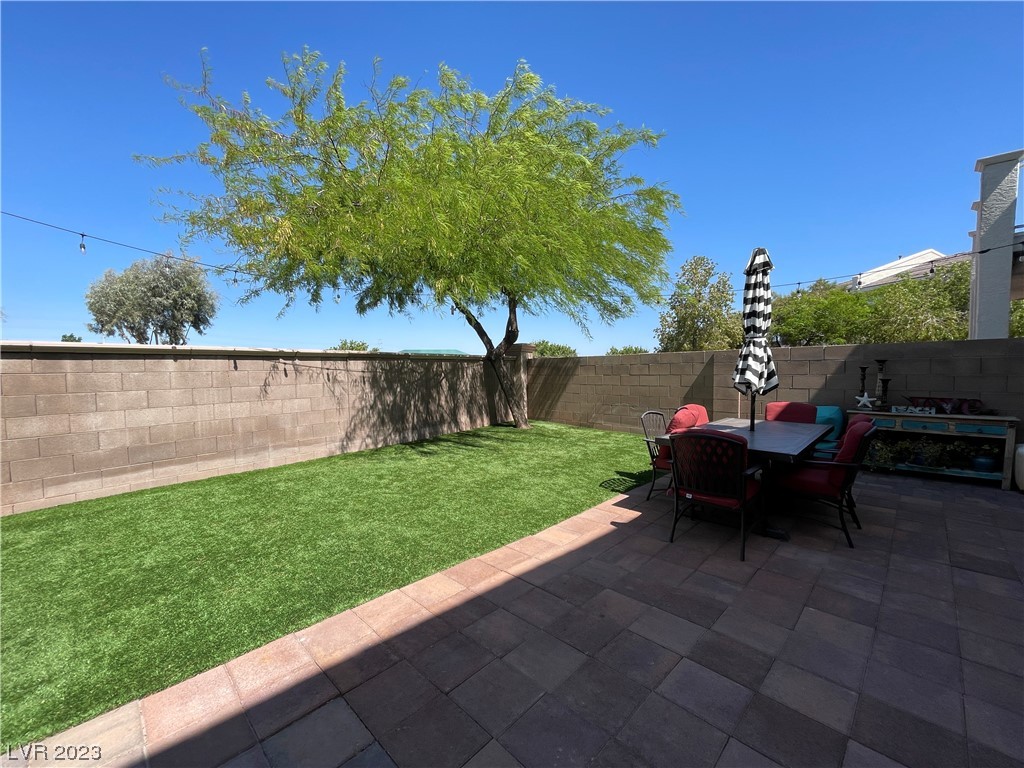 251 Integrity Ridge Drive Henderson, NV 89052 - Photo 44 of 52