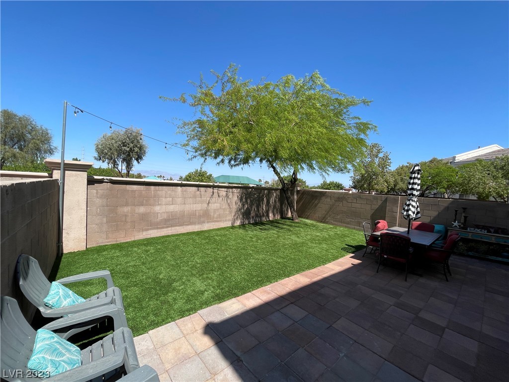 251 Integrity Ridge Drive Henderson, NV 89052 - Photo 45 of 52