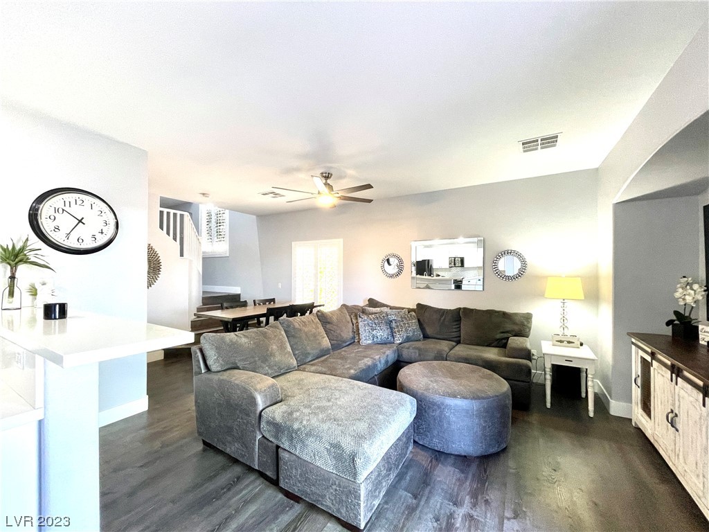 251 Integrity Ridge Drive Henderson, NV 89052 - Photo 8 of 52
