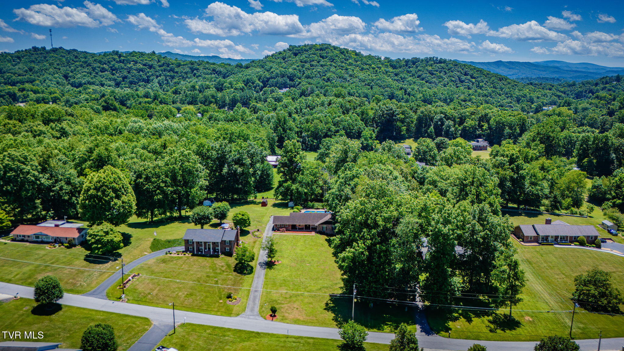 900 Jordan Road Elizabethton, TN 37643 - Photo 16 of 51 104