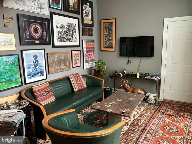 $4,700 | 913 Pleasant Drive, Rockville, MD 20850