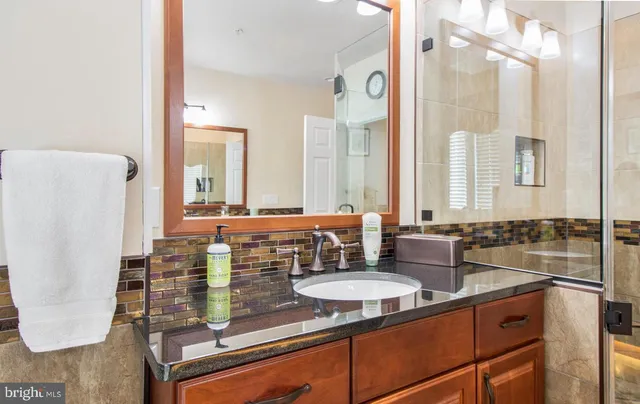 $4,700 | 913 Pleasant Drive, Rockville, MD 20850