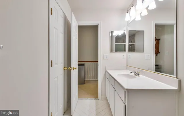 $4,700 | 913 Pleasant Drive, Rockville, MD 20850