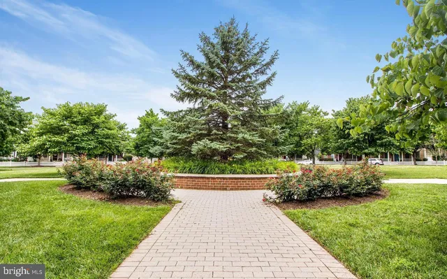 $4,700 | 913 Pleasant Drive, Rockville, MD 20850