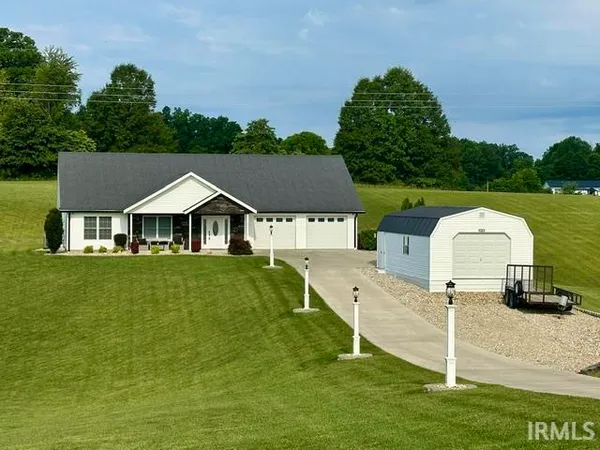 $439,900 | 140 Knotting Hill Drive, Springville, IN 47462