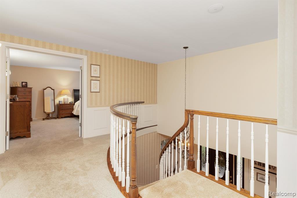 682 Heritage Lane Rochester Hills, MI 48309 - Photo 28 of 88