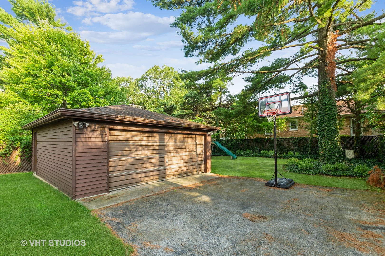 1825 Evergreen Road Homewood, IL 60430 - Photo 12 of 12 a view of backyard with small cabin