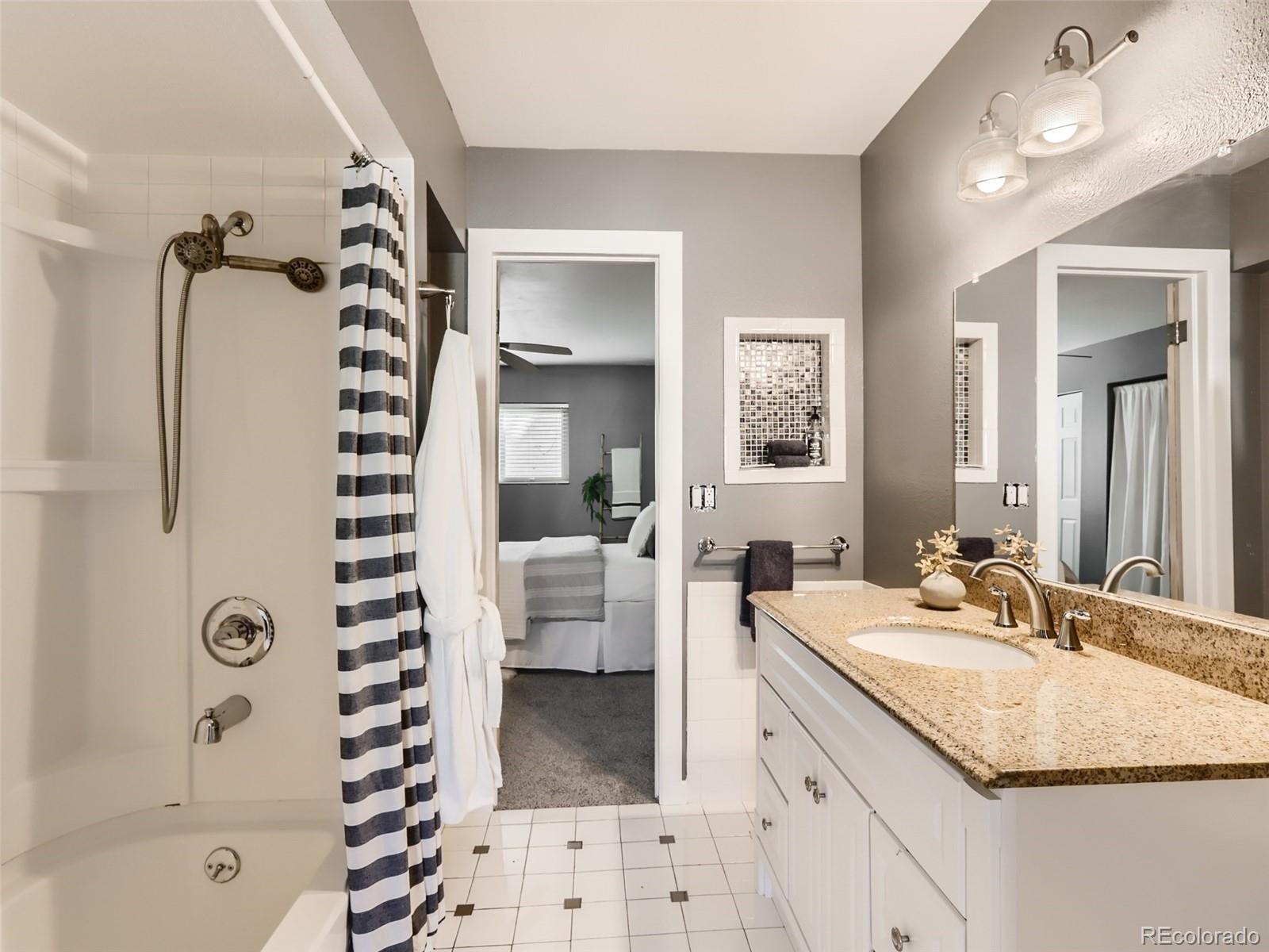 1060 South Parker Road, Unit 12 Denver, CO 80231 - Photo 18 of 28