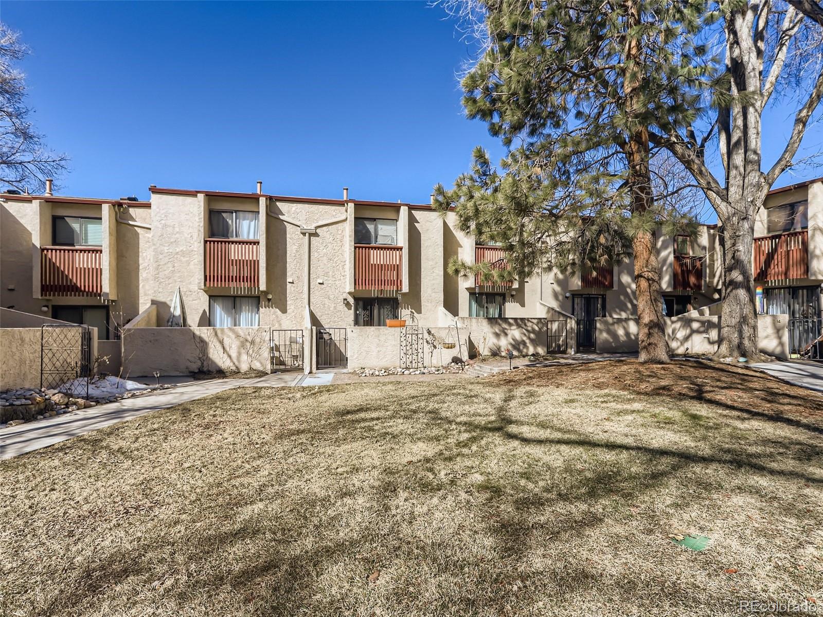 1060 South Parker Road, Unit 12 Denver, CO 80231 - Photo 25 of 28