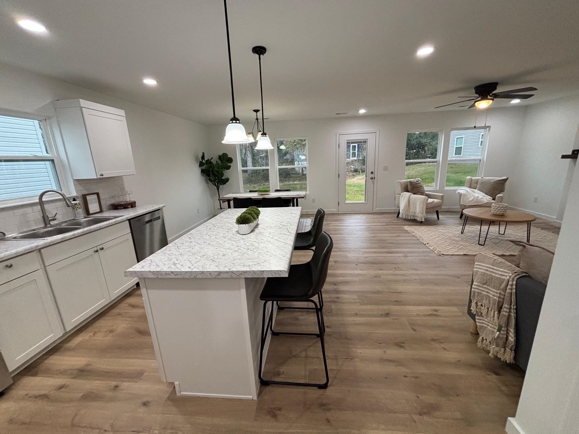 313 South Lee Street Chesnee, SC 29323 - Photo 4 of 23