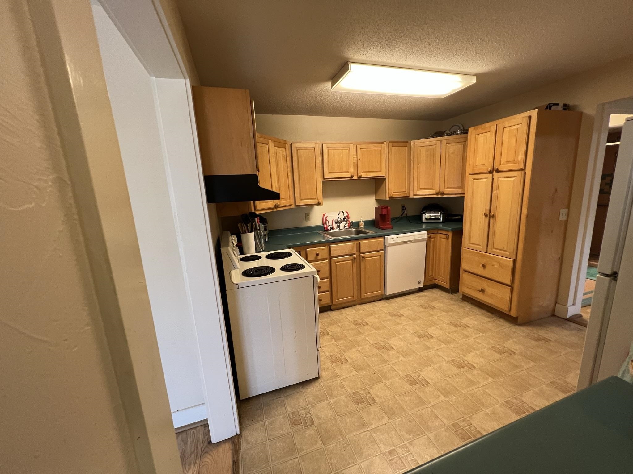 20 Wolf Road, Unit A3 Lebanon, NH 03766 - Photo 6 of 16 Gallery Image 6